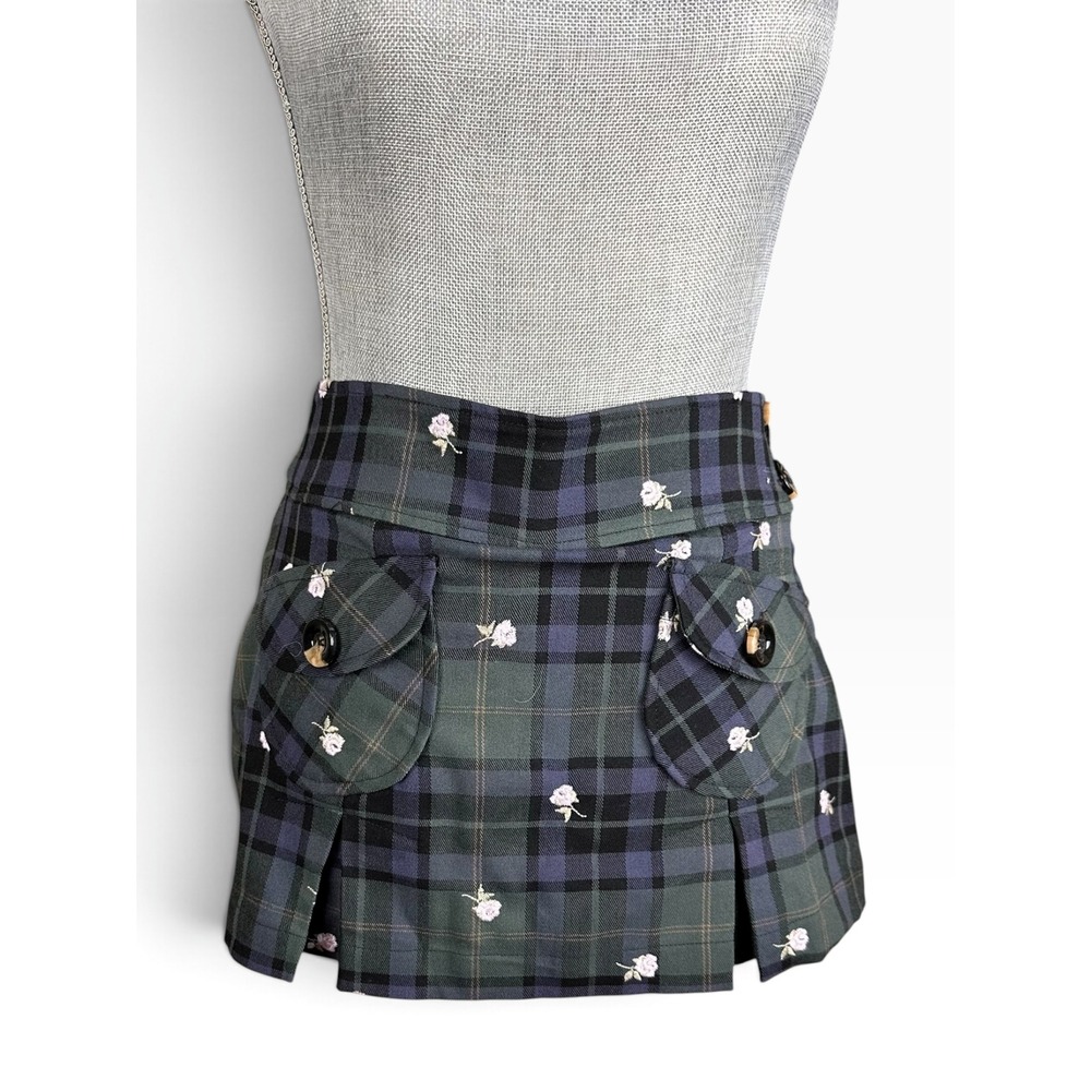 Urban Outfitters Jillian Plaid Pleated Mini Skort Floral Embroidered, XS